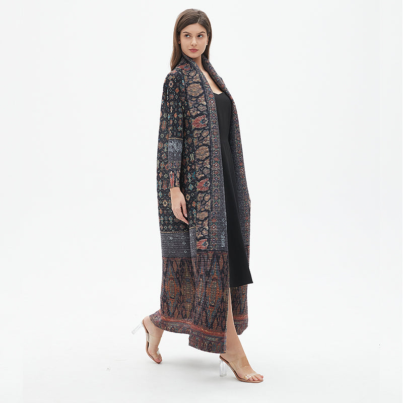 Totem print robe